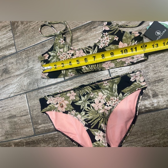 🌴🖤🏖️Volcom Girls' Swimsuit Two Piece Bikini Set Kids Sz 16 Tropical Print🌴🖤 - Picture 7 of 15